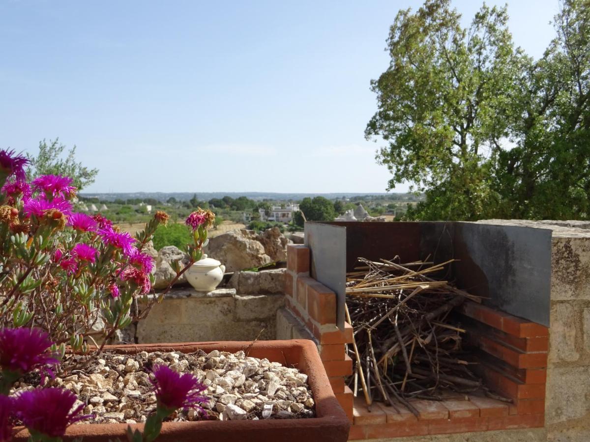 Trulli Di Zia Tata Guest House Locorotondo Bagian luar foto