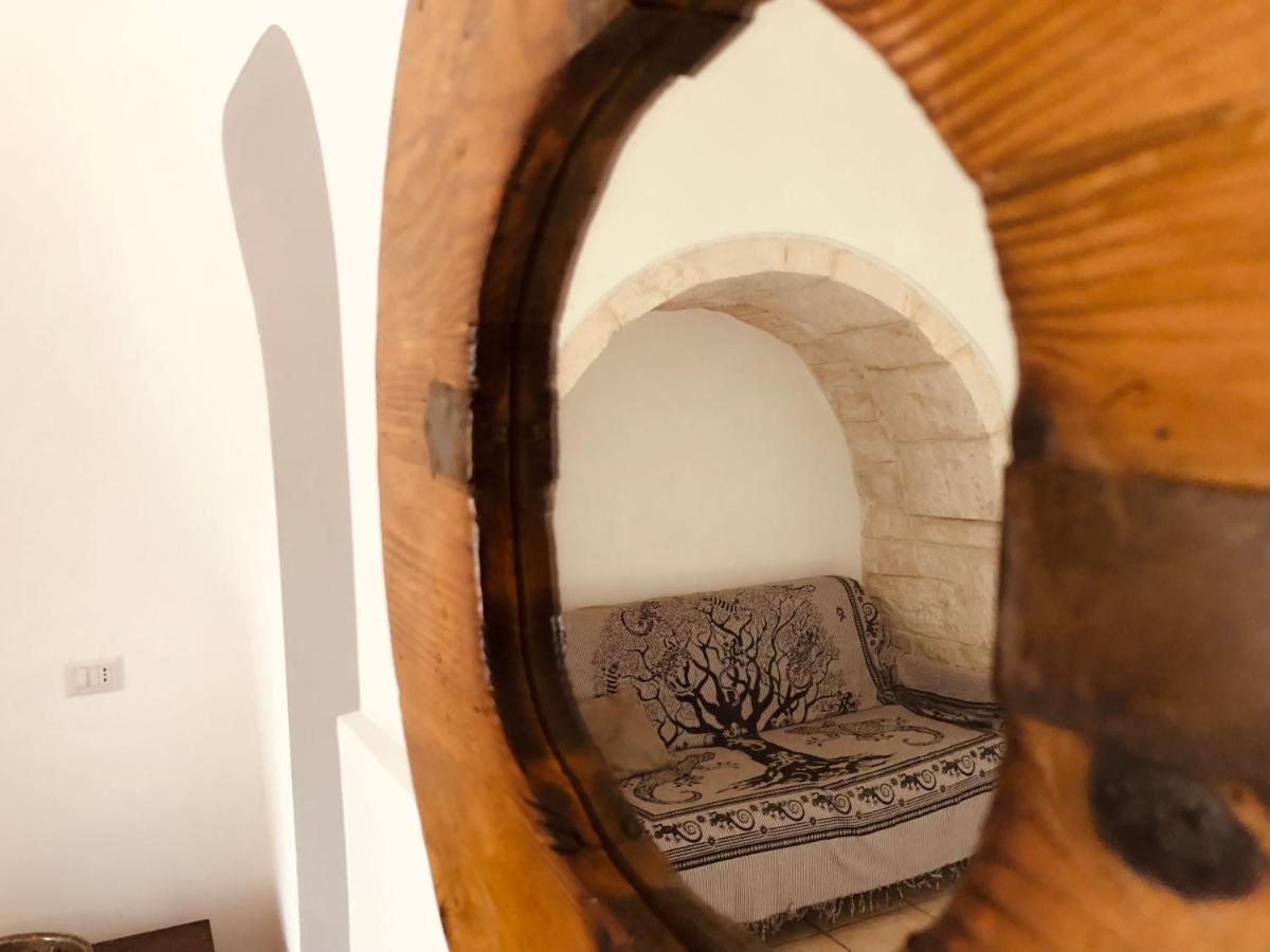 Trulli Di Zia Tata Guest House Locorotondo Bagian luar foto